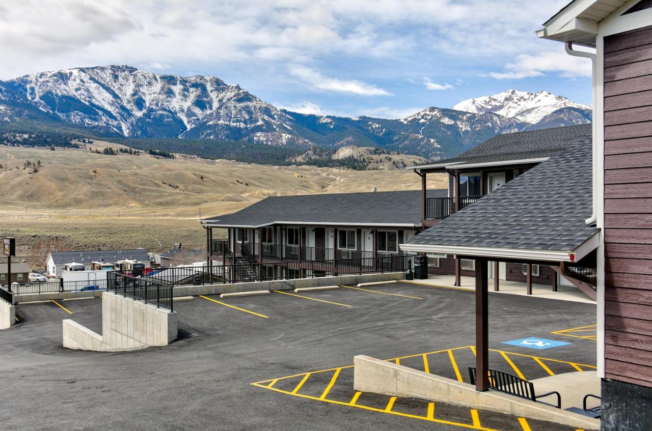 Roosevelt Hotel - Yellowstone Gardiner Εξωτερικό φωτογραφία