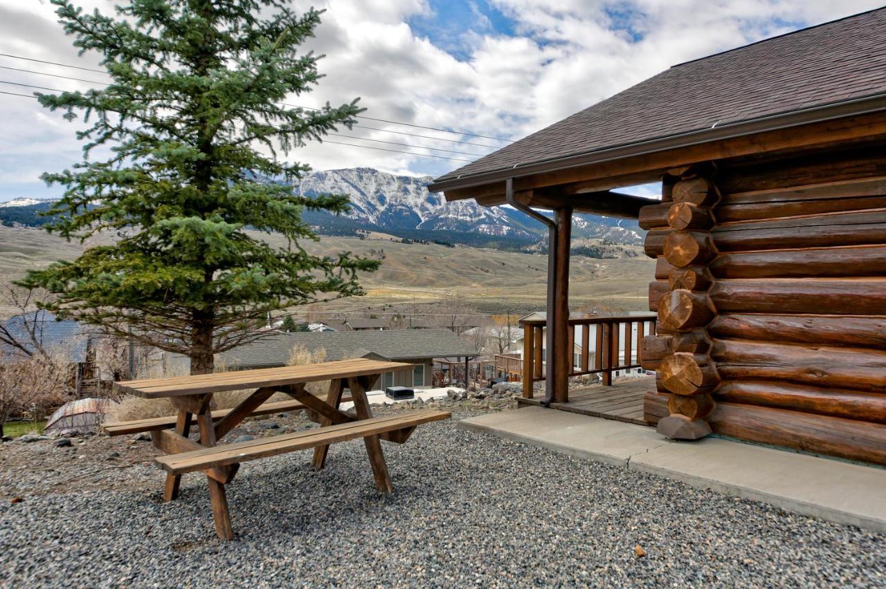 Roosevelt Hotel - Yellowstone Gardiner Εξωτερικό φωτογραφία