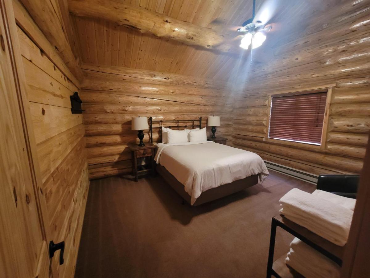 Roosevelt Hotel - Yellowstone Gardiner Εξωτερικό φωτογραφία
